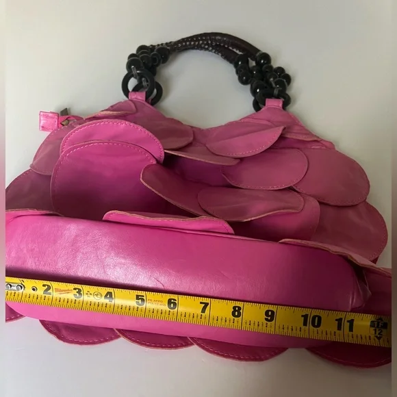 Vintage Leather Barbie Pink Tote Bag with petals and beads - Picture 3 of 7